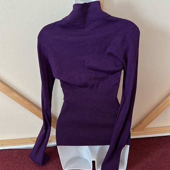 Zippered Sweater by Guess Jeans - Picture 5 of 5